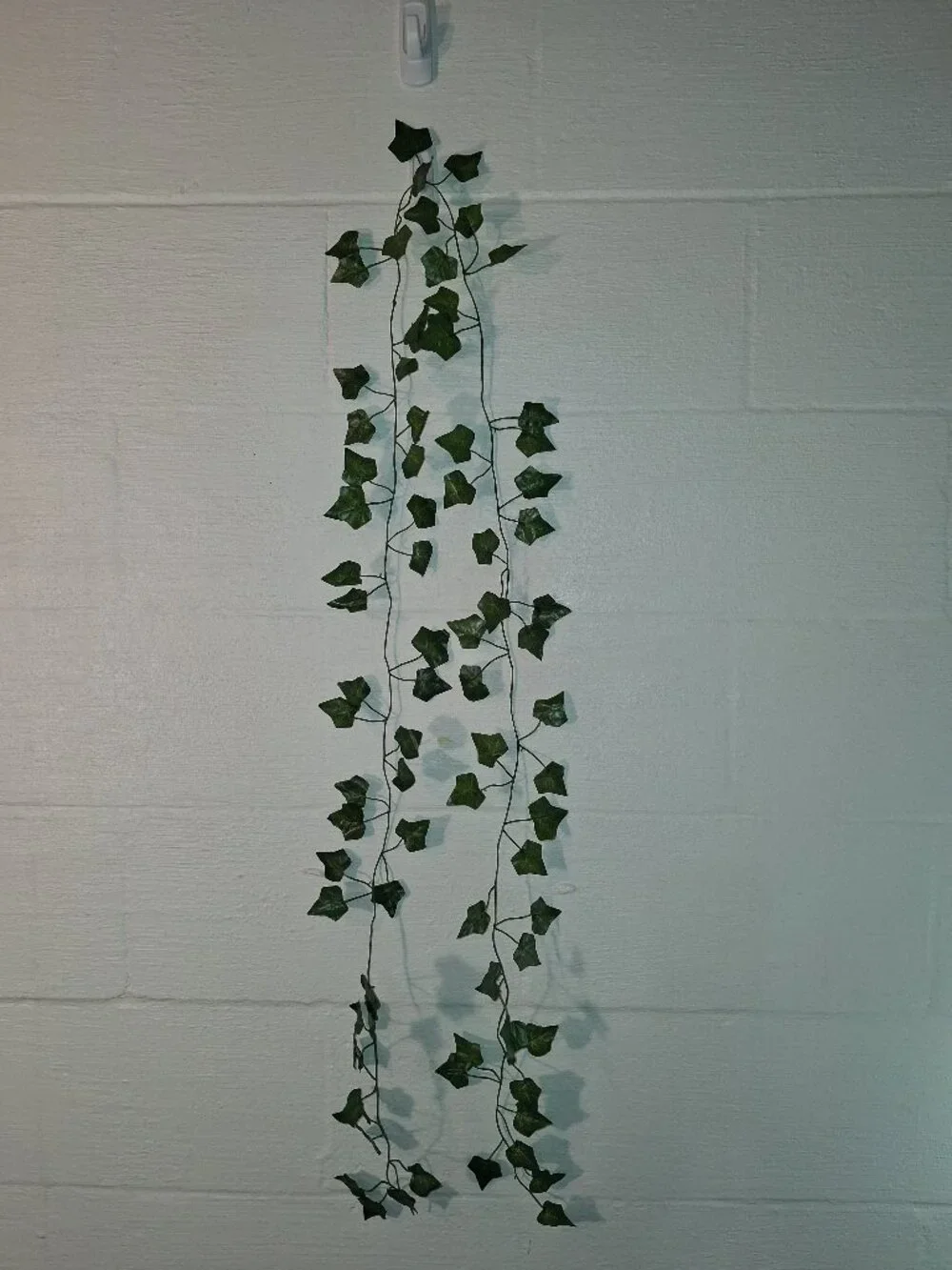 Artificial Ivy Vines Bundle 17 Individual Strands 6ft Long Fake Plant Vines EUC